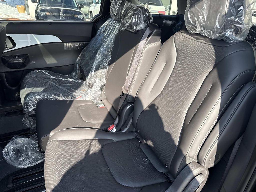 new 2026 Kia Carnival car, priced at $46,820