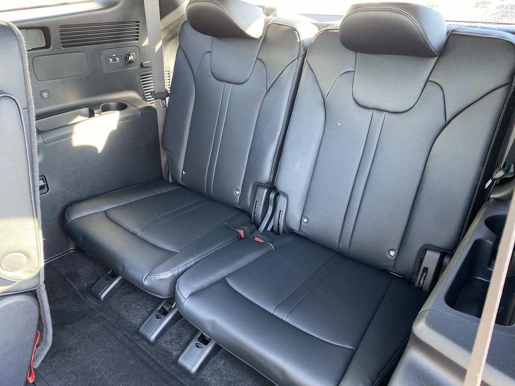 new 2026 Kia Sorento Hybrid car, priced at $45,900