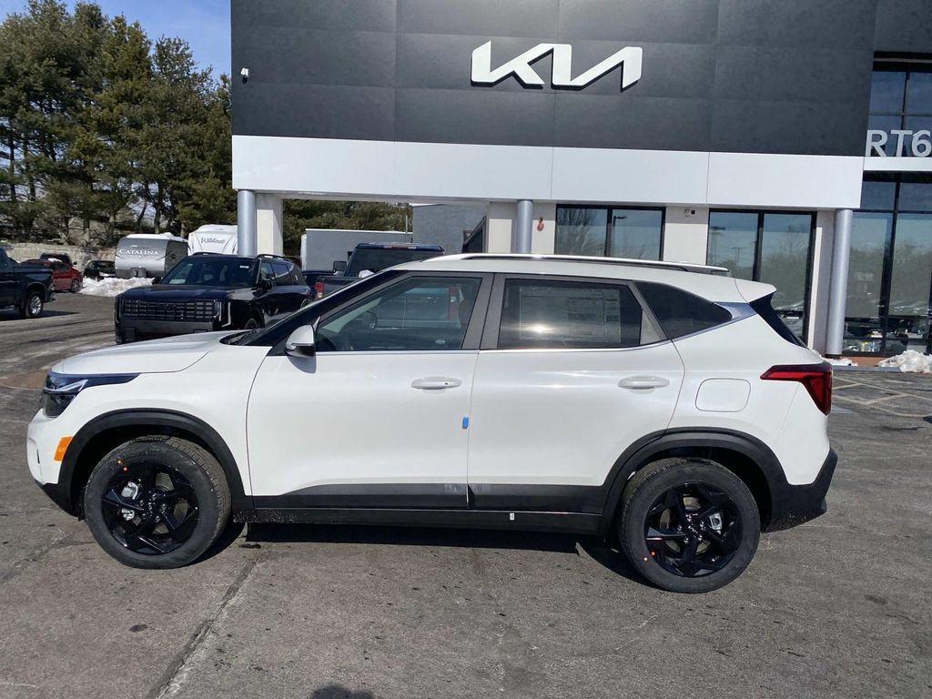 new 2026 Kia Seltos car, priced at $29,680