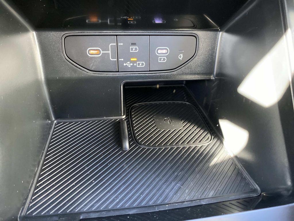 new 2026 Kia Sorento car, priced at $38,095