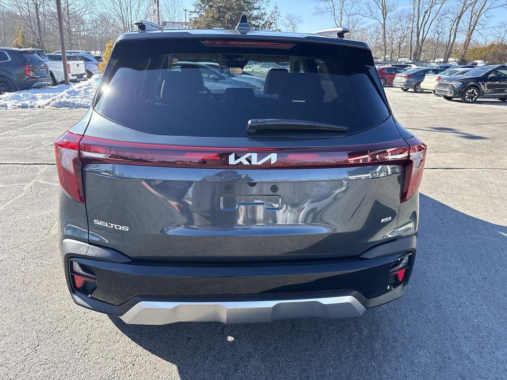 used 2024 Kia Seltos car, priced at $26,954