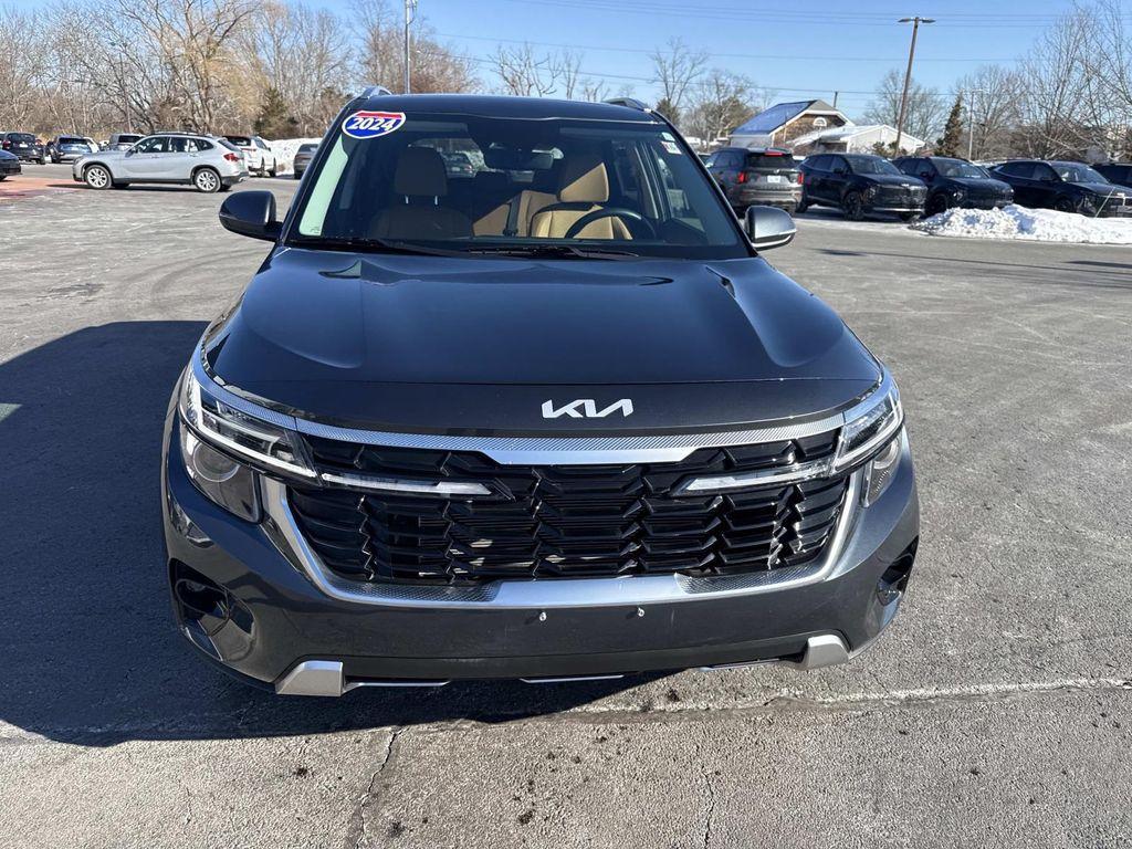 used 2024 Kia Seltos car, priced at $26,954