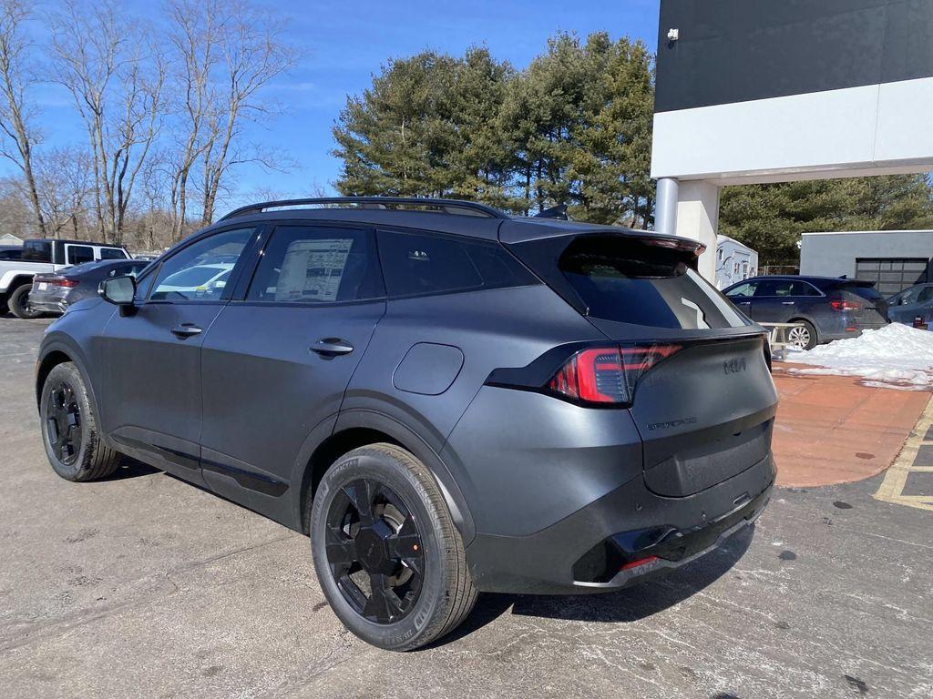 new 2026 Kia Sportage Plug-In Hybrid car, priced at $39,800