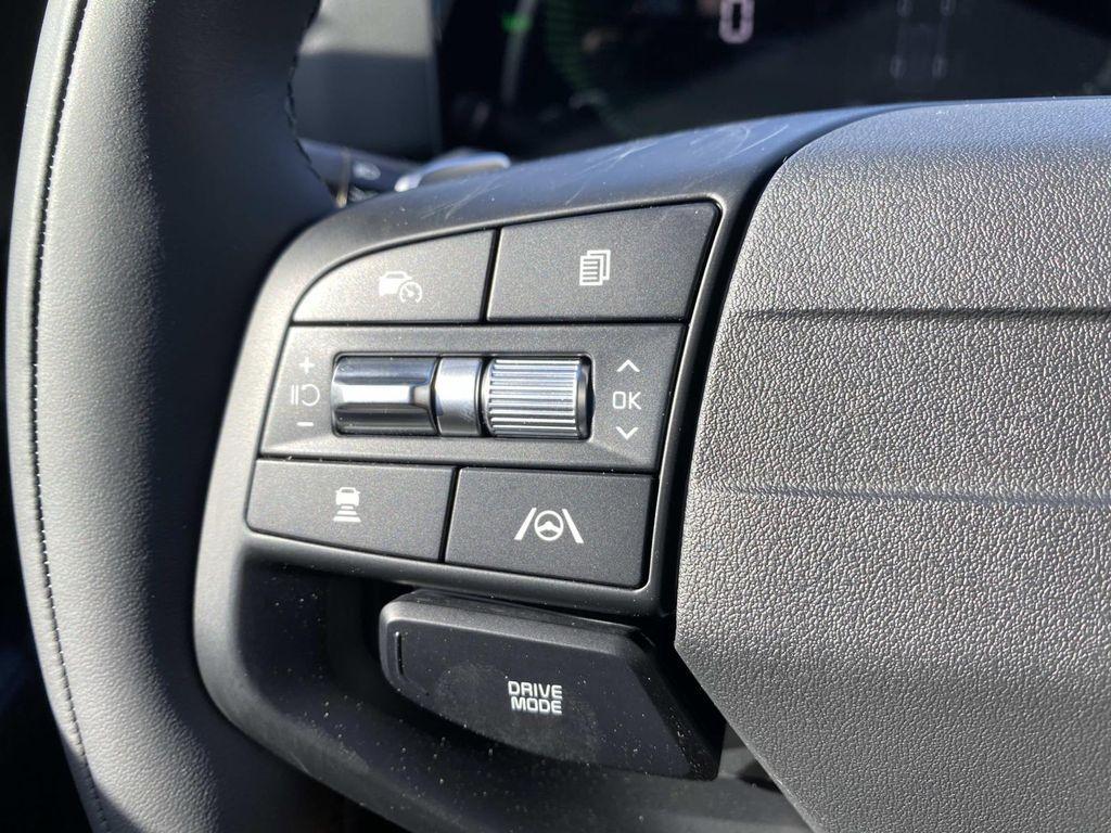 new 2026 Kia Sportage Plug-In Hybrid car, priced at $39,800