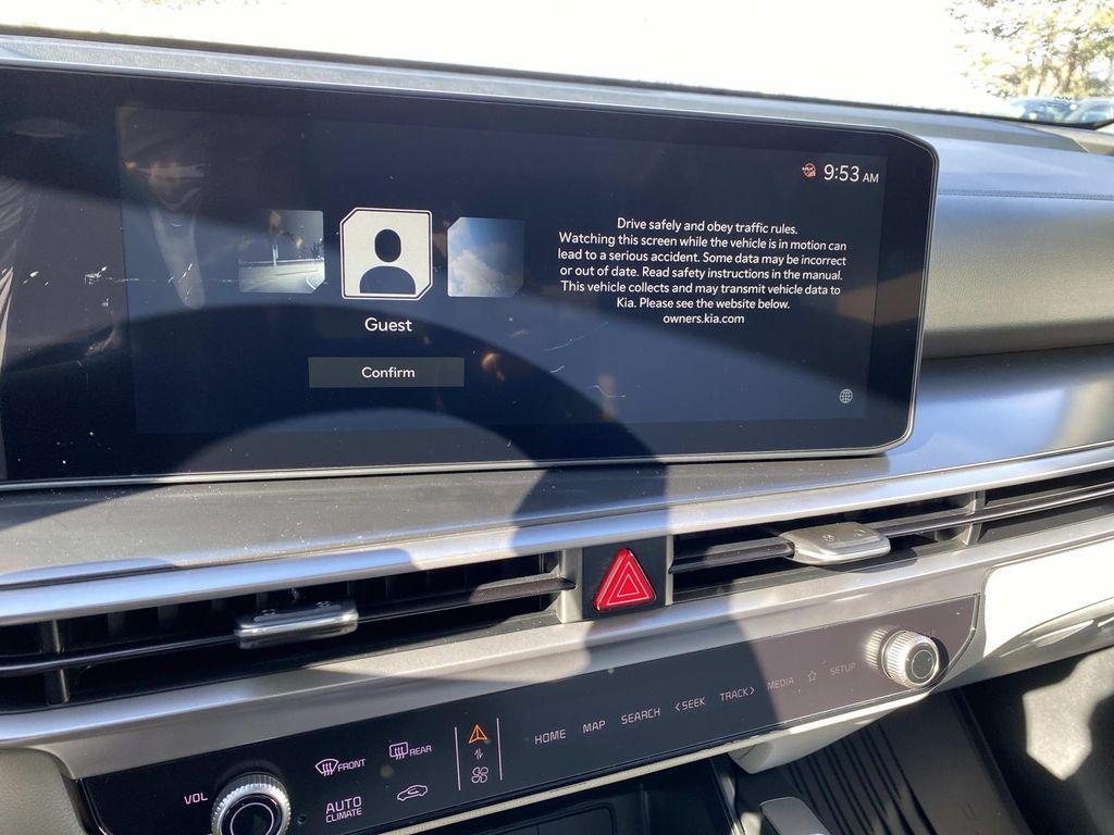 new 2026 Kia Sorento car, priced at $38,095