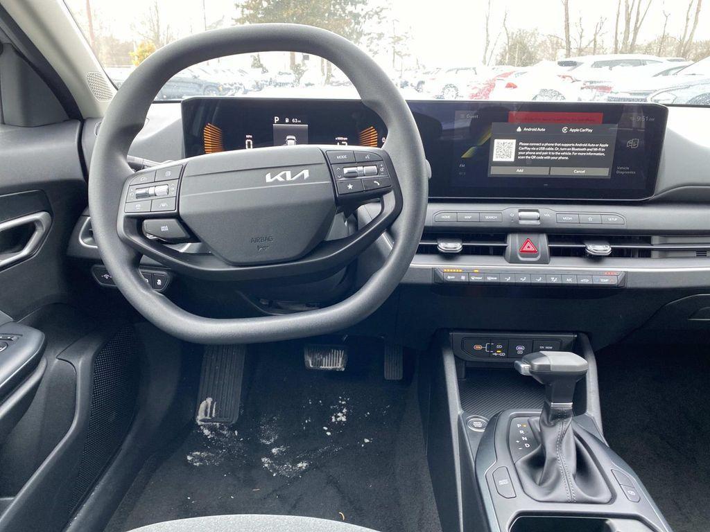 new 2025 Kia K4 car, priced at $23,630