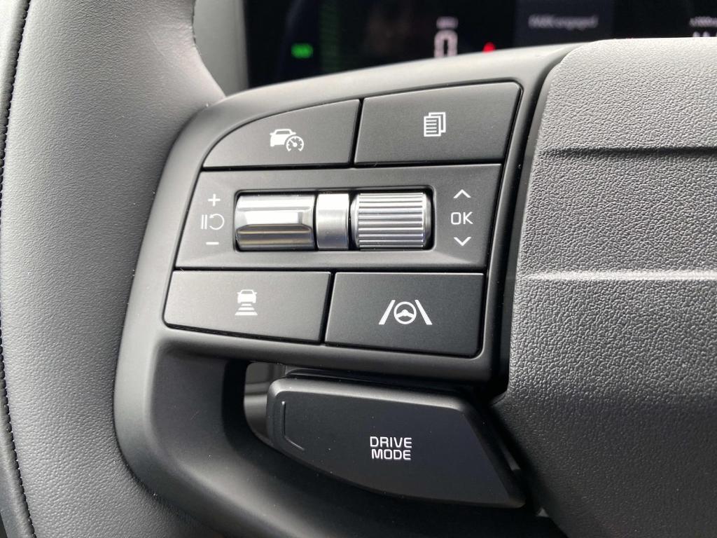 new 2026 Kia Sportage Plug-In Hybrid car, priced at $39,155