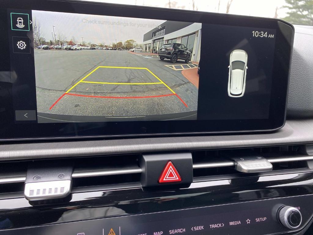 new 2026 Kia Sportage Plug-In Hybrid car, priced at $39,155