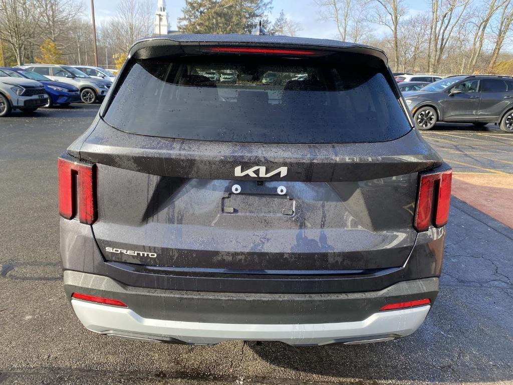new 2026 Kia Sorento car, priced at $31,400