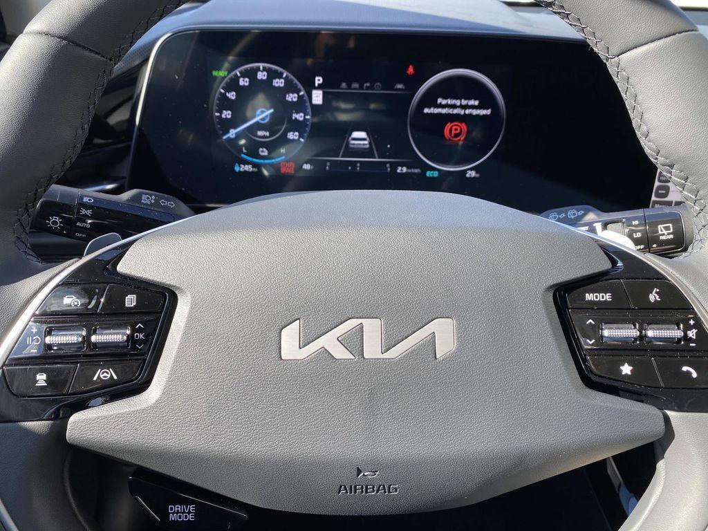 new 2025 Kia Niro EV car, priced at $26,205