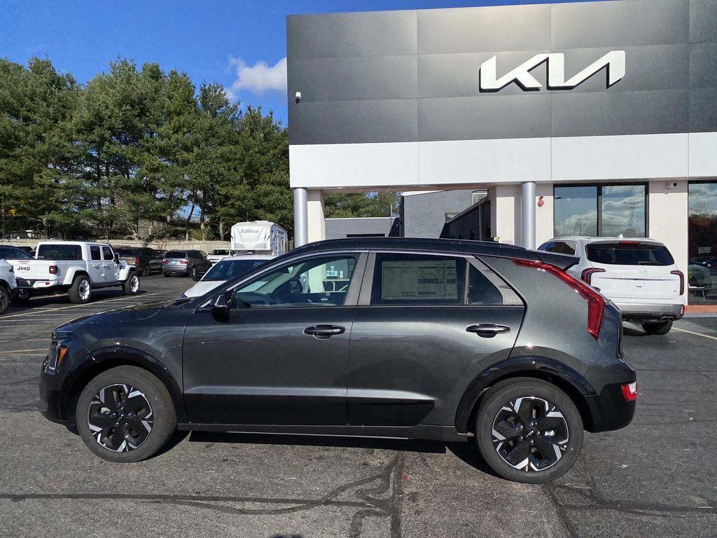 new 2025 Kia Niro EV car, priced at $26,205