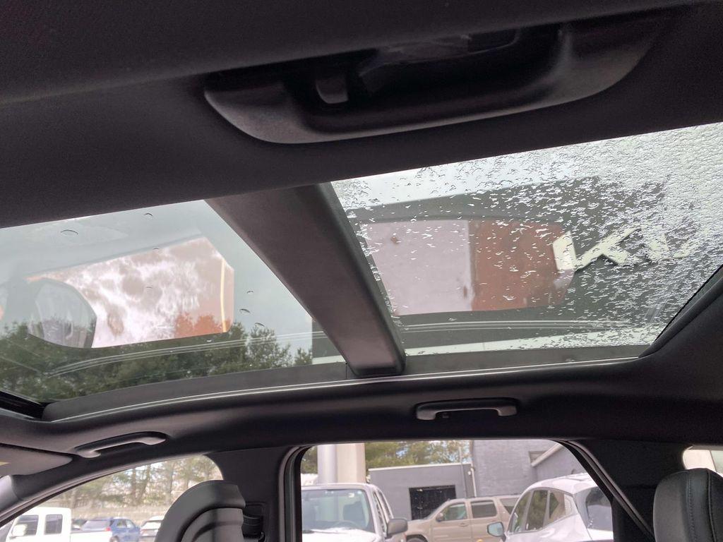 new 2026 Kia Sportage Plug-In Hybrid car, priced at $39,650