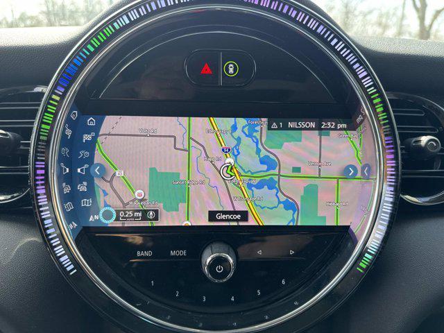 used 2024 MINI Hardtop car, priced at $26,995