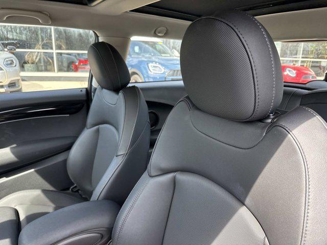 used 2024 MINI Hardtop car, priced at $26,995