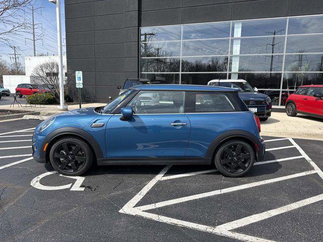 used 2024 MINI Hardtop car, priced at $26,995