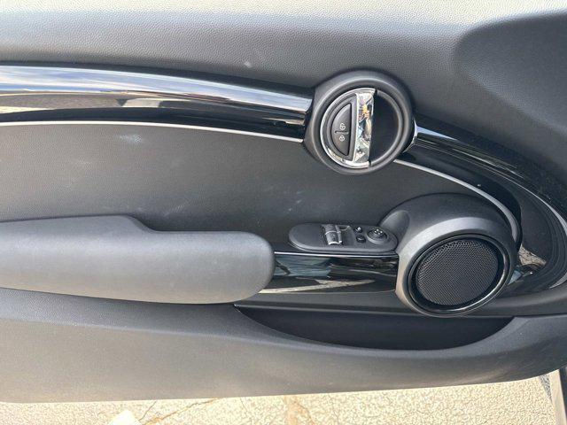 used 2024 MINI Hardtop car, priced at $26,995