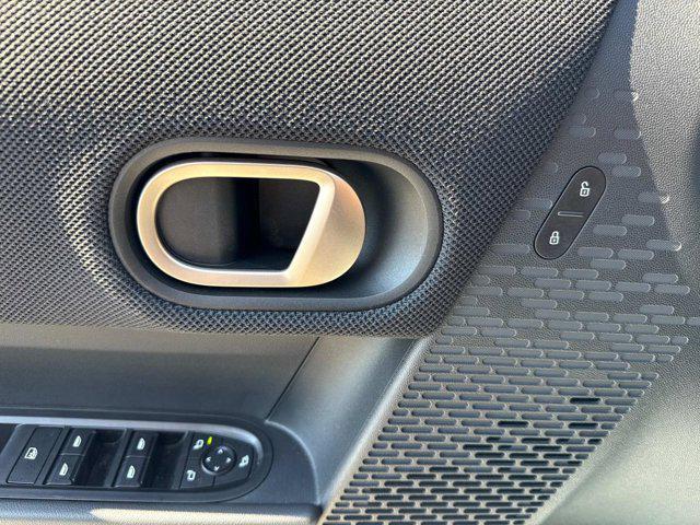 used 2025 MINI Hardtop car, priced at $33,937