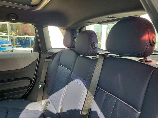 used 2025 MINI Hardtop car, priced at $39,030