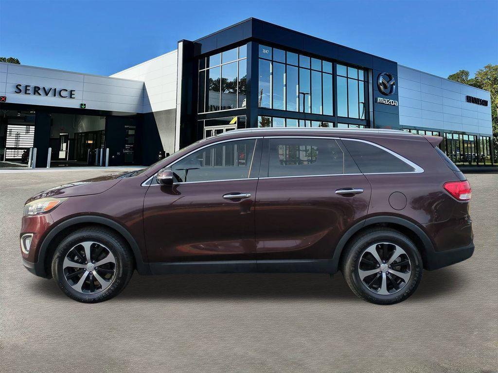 used 2016 Kia Sorento car, priced at $13,812
