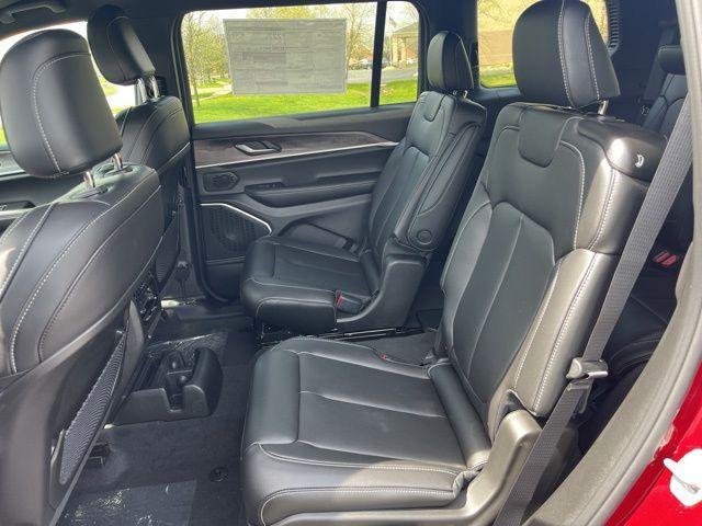 new 2026 Jeep Grand Cherokee L car, priced at $44,372