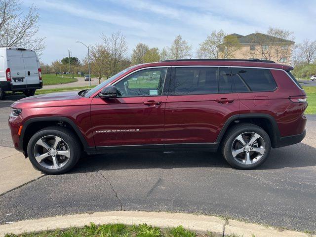 new 2026 Jeep Grand Cherokee L car, priced at $44,372