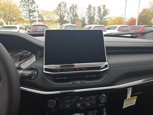 new 2026 Jeep Compass car, priced at $32,831