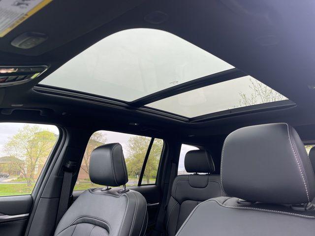 new 2026 Jeep Grand Cherokee car, priced at $47,824