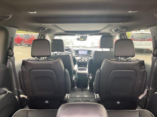 new 2026 Chrysler Pacifica car, priced at $51,833