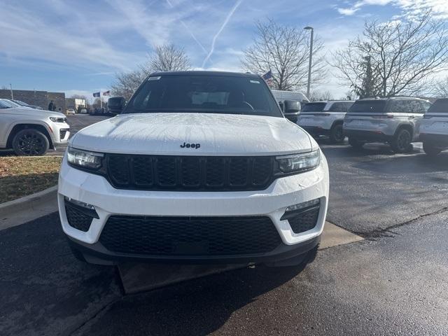 new 2025 Jeep Grand Cherokee car, priced at $47,826