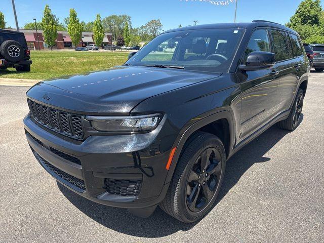used 2023 Jeep Grand Cherokee L car, priced at $28,995