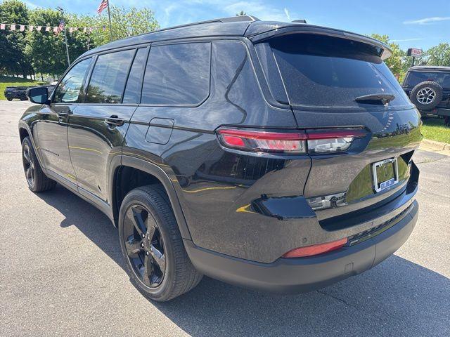 used 2023 Jeep Grand Cherokee L car, priced at $28,995