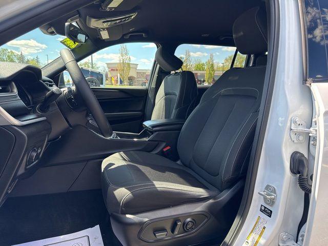 used 2024 Jeep Grand Cherokee L car, priced at $32,999