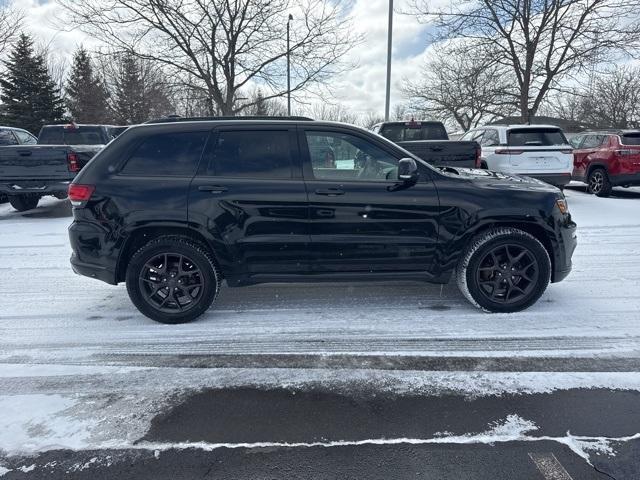 used 2019 Jeep Grand Cherokee car, priced at $17,495