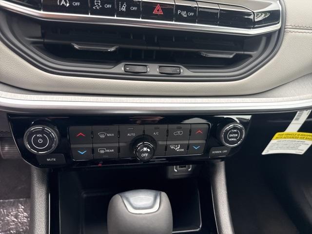 new 2026 Jeep Compass car, priced at $30,048