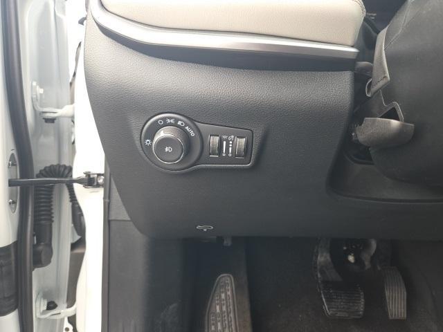 new 2026 Jeep Compass car, priced at $31,860