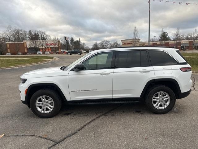 used 2025 Jeep Grand Cherokee car, priced at $34,411