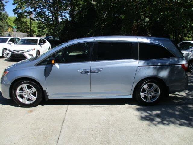 used 2013 Honda Odyssey car, priced at $14,975