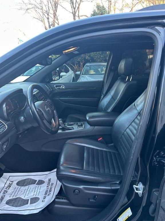 used 2020 Jeep Grand Cherokee car, priced at $17,775