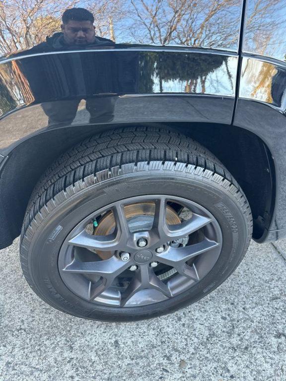 used 2020 Jeep Grand Cherokee car, priced at $17,775