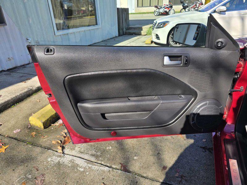 used 2005 Ford Mustang car, priced at $21,475