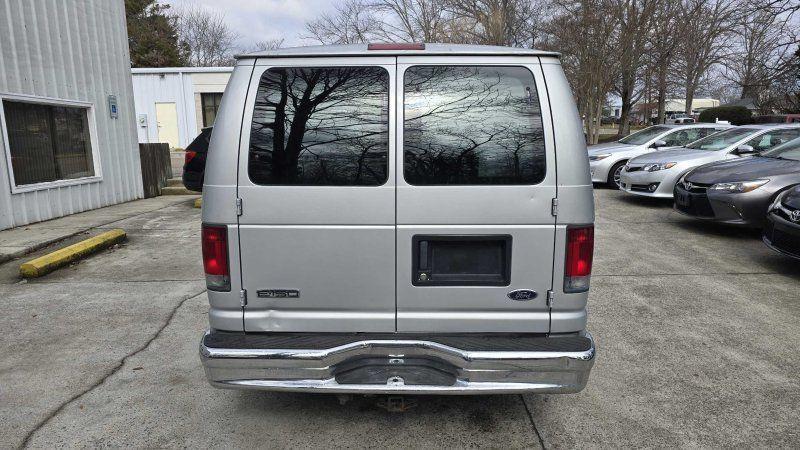 used 2006 Ford E150 car, priced at $8,775