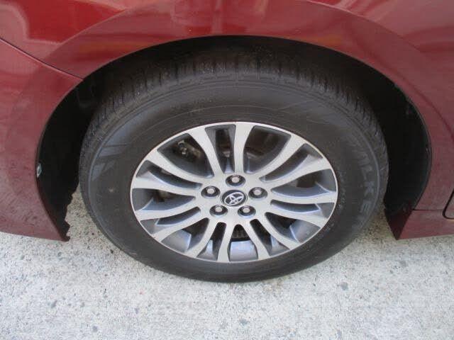 used 2018 Toyota Sienna car, priced at $18,975