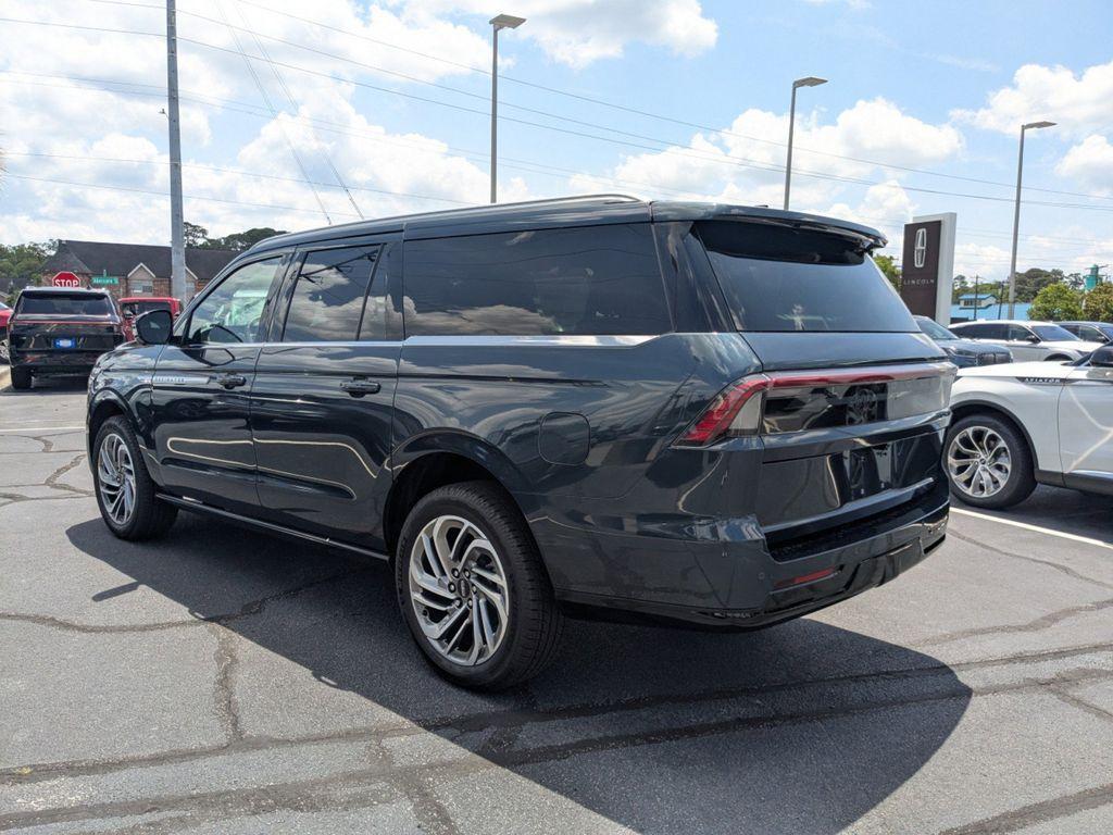 new 2026 Lincoln Navigator L car, priced at $108,640