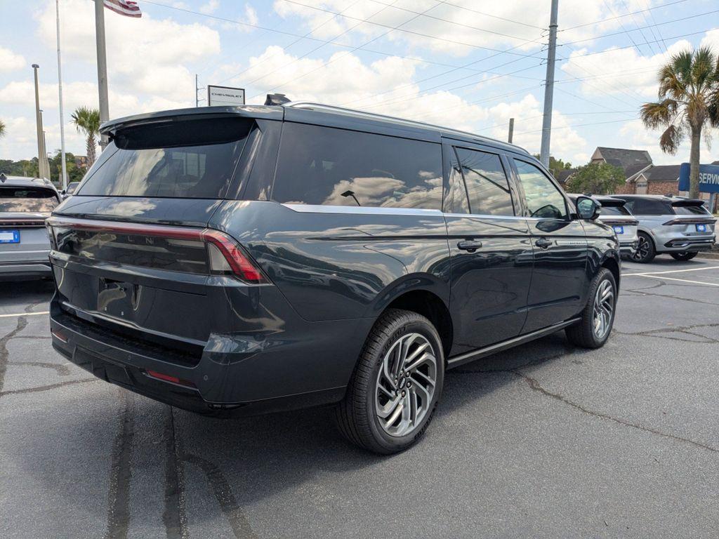 new 2026 Lincoln Navigator L car, priced at $108,640