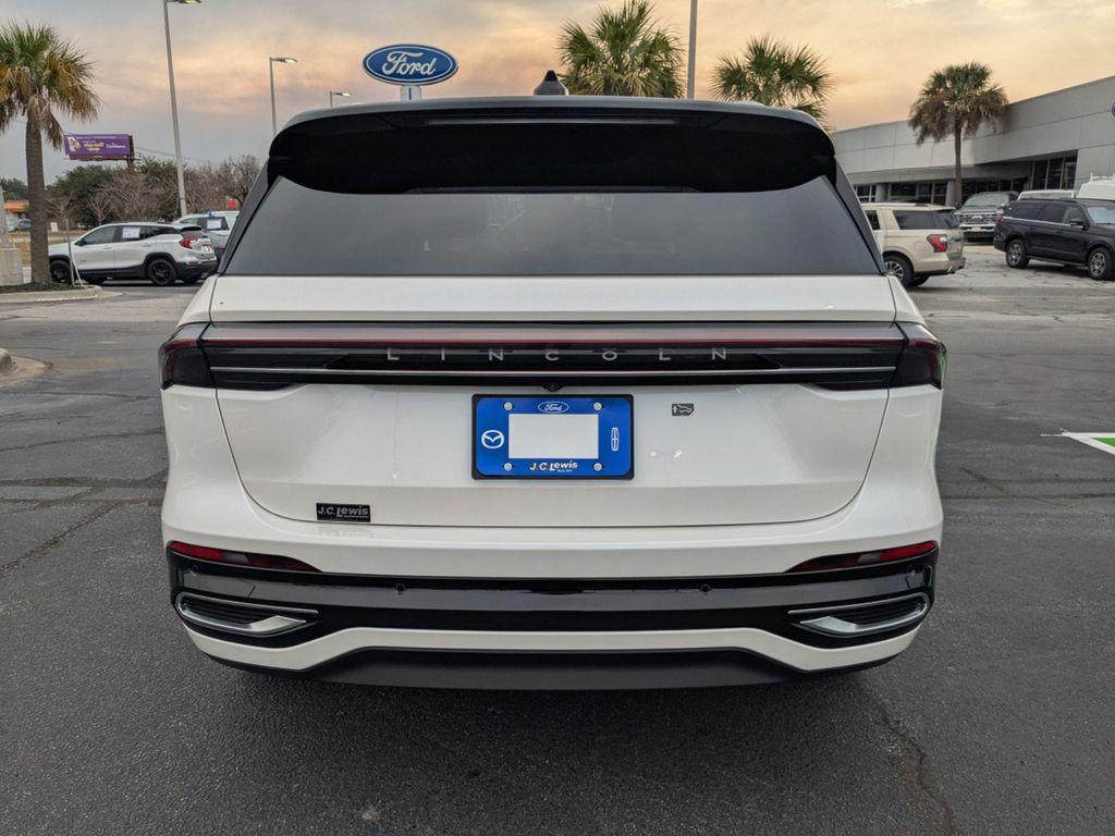 new 2026 Lincoln Nautilus car, priced at $62,275