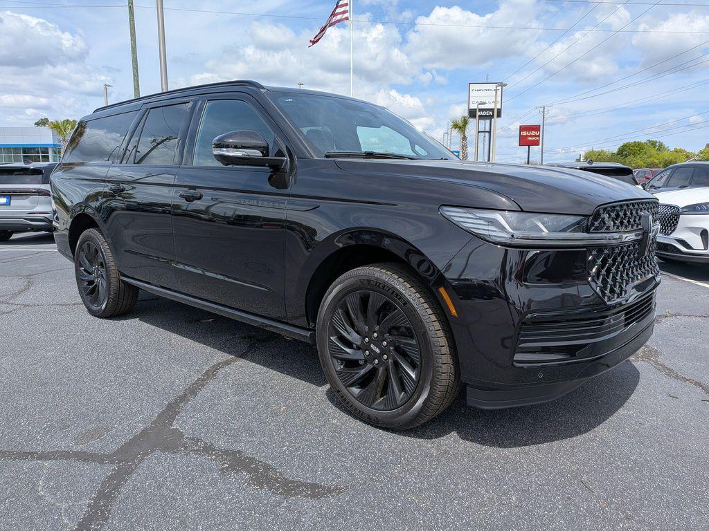 new 2026 Lincoln Navigator L car, priced at $111,615