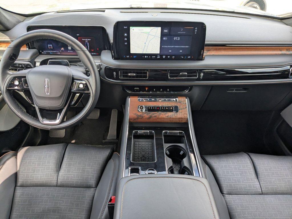 new 2025 Lincoln Aviator car, priced at $87,575