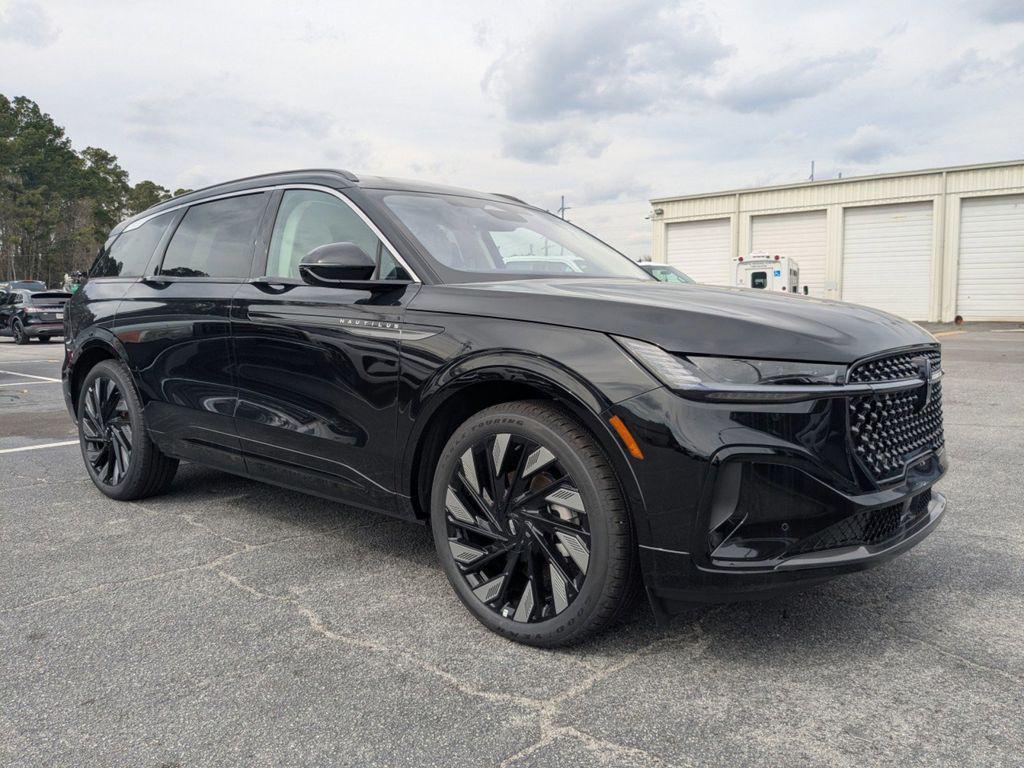 new 2026 Lincoln Nautilus car, priced at $80,625