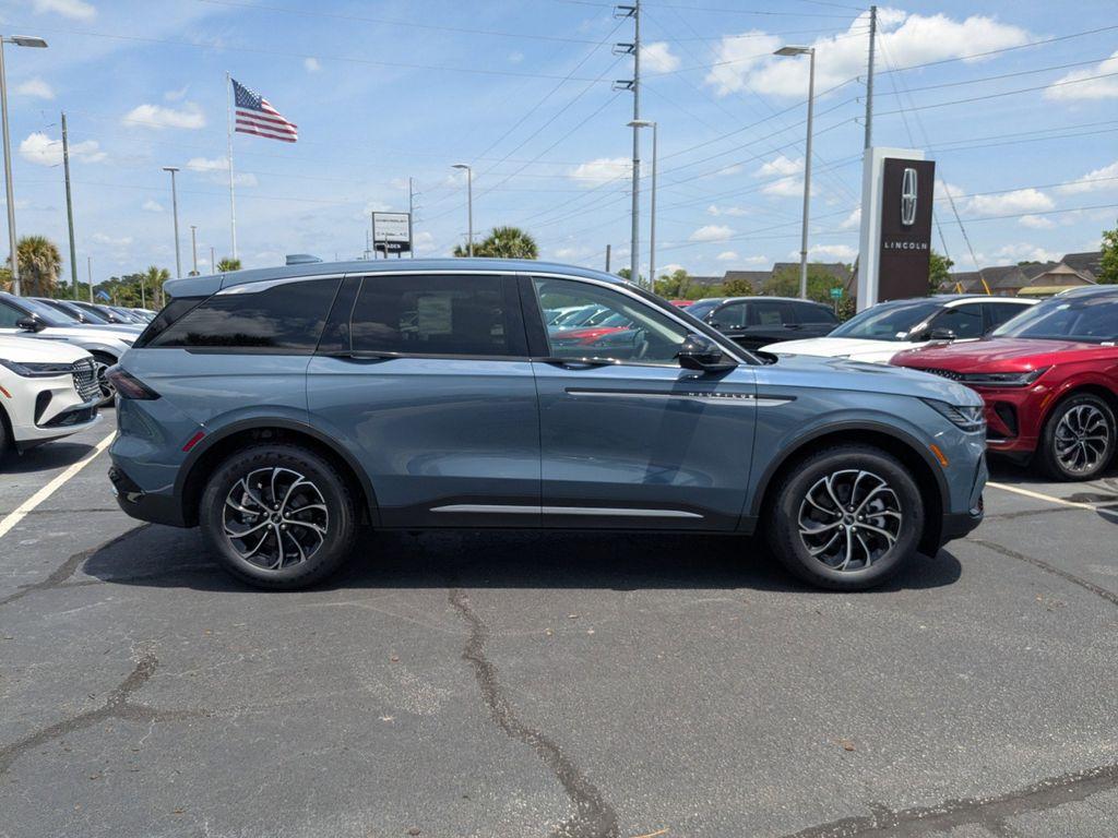 new 2026 Lincoln Nautilus car, priced at $59,690