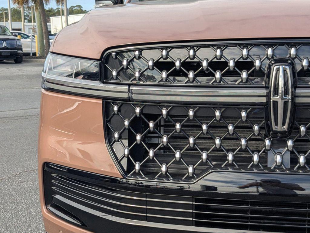 new 2025 Lincoln Navigator car, priced at $120,835